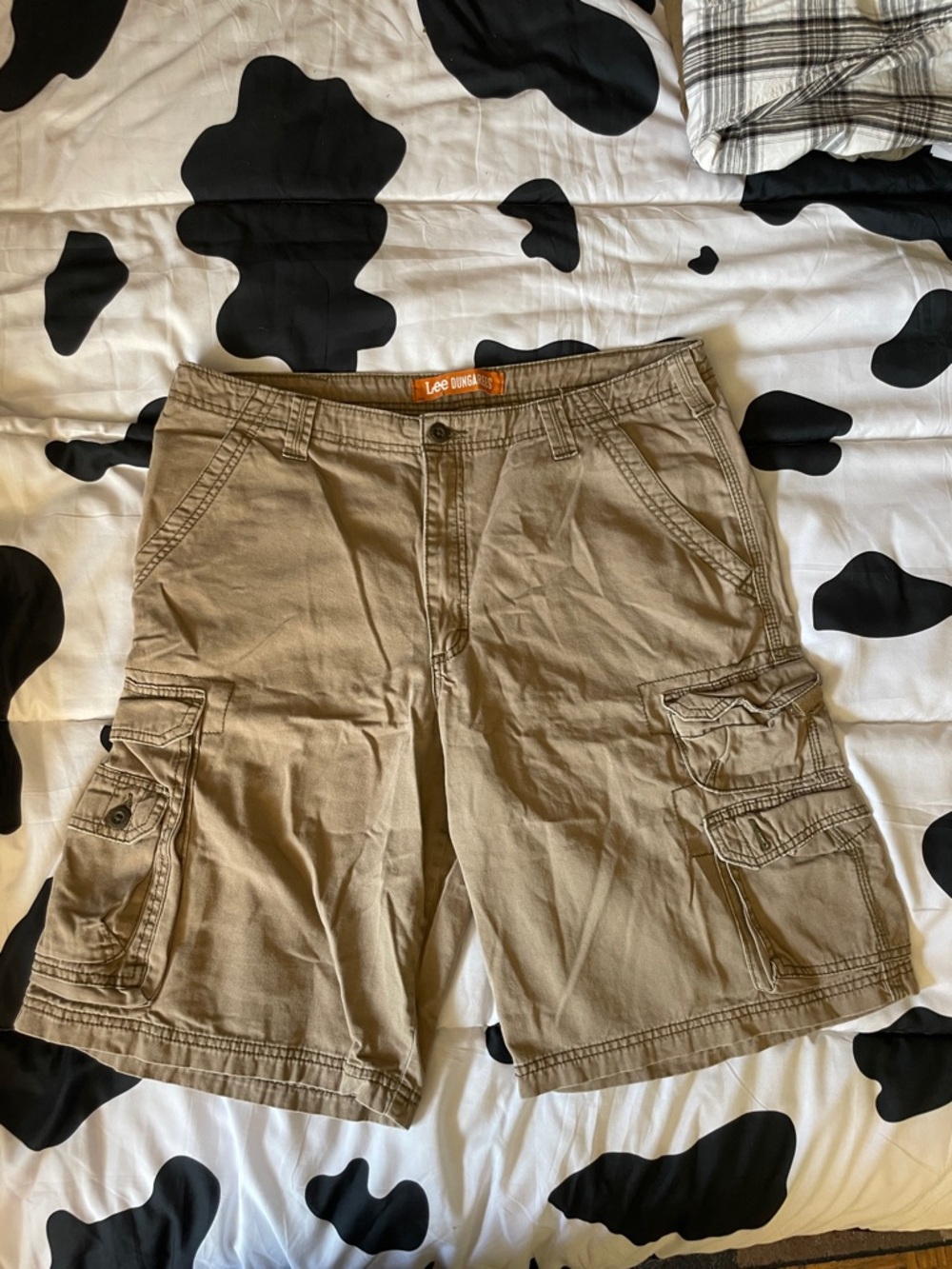 Lee Men's Khaki Cargo Shorts